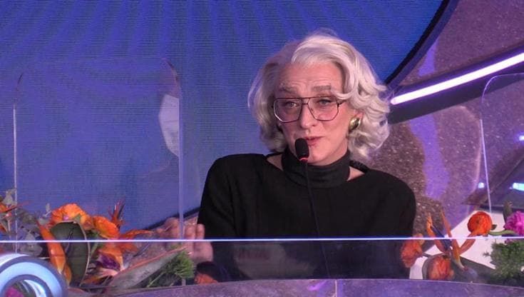 Sanremo 2022, Drusilla Foer: "Prossima conduzione femminile? Magari, e vorrei anche un Papa donna"