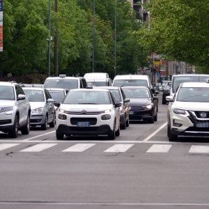Rc auto, il report di Ania: il calo c’è, ma di soli 4 euro