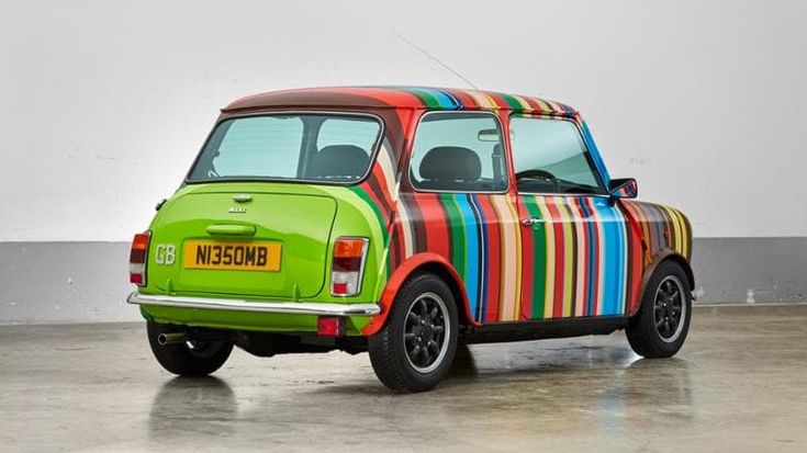 Mini e Paul Smith presentano “A Garden of Curiosity” al Salone del Mobile di Milano