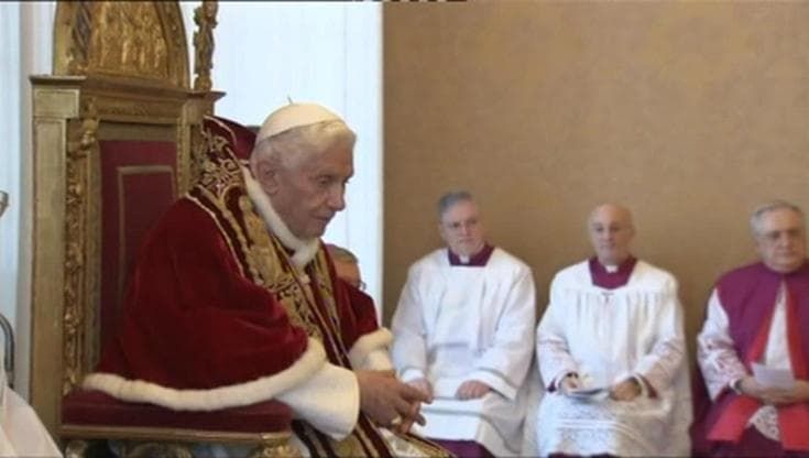 Il racconto della vaticanista dell'Ansa che ha battuto per prima la notizia delle dimissioni di Ratzinger