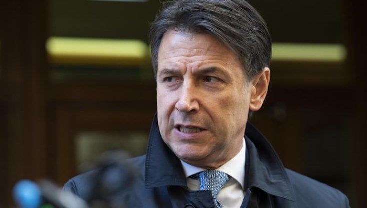Lo scivolone di Conte sul reddito di cittadinanza