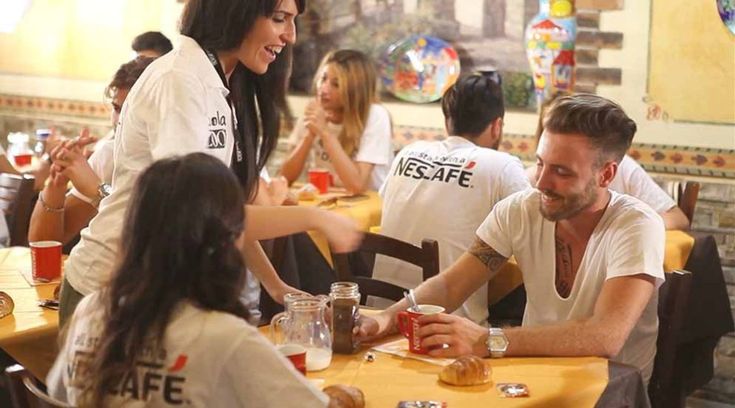 Dallo Speed date al breakfast date, passando per le chat: fenomenologia di un incontro