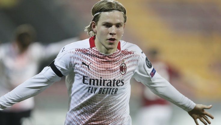 Sparta Praga-Milan 0-1: decide Hauge, i rossoneri chiudono il girone al primo posto