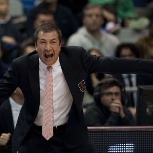 Basket, Olimpiamente invita Banchi a cena: "Soddisfatto? Possiamo fare di meglio"