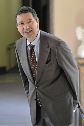 &ldquo;Stop alle auto blu in via dei Fori&rdquo;<br />Marino incassa il s&igrave; di Palazzo Chigi