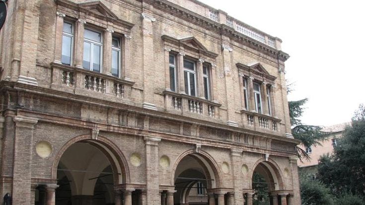 Riqualificazione della Loggia del Grano: i fondi europei all’Università di Macerata