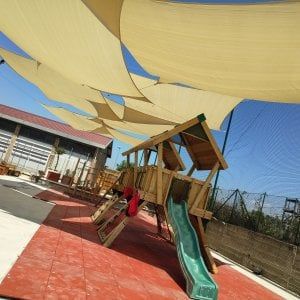 Roma, l'ex falegnameria diventa una hub della solidarietà al Mandrione