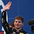 Verstappen re nel caos a Sepang, Antonelli 2° e felice. Hamilton, super podio dopo la rimonta