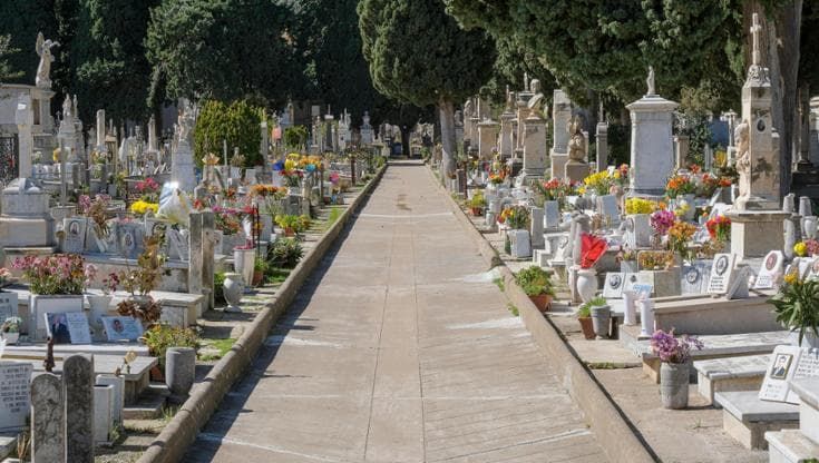 Palermo, approvato il progetto per la manutenzione dei cimiteri. Lagalla: “No a nuove emergenze”