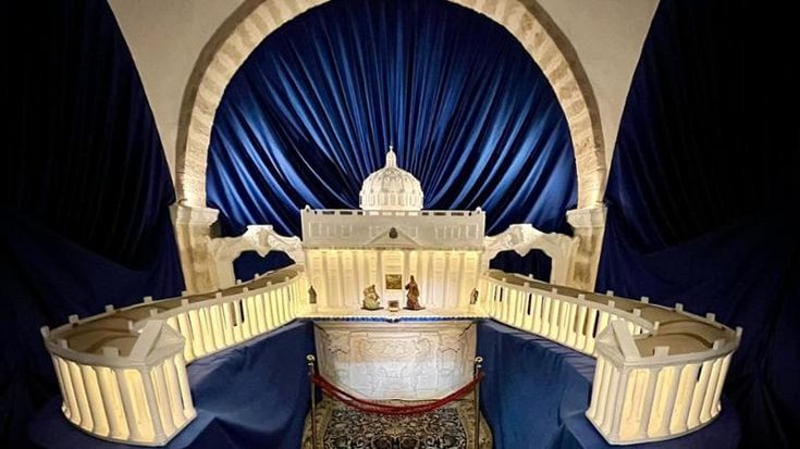 Japigia, il presepe della parrocchia riproduce la Basilica di San Pietro: "Omaggio al Giubileo"