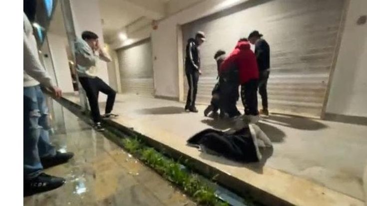 Bagheria, quattordicenne con disabilità aggredito da un bullo finisce in ospedale