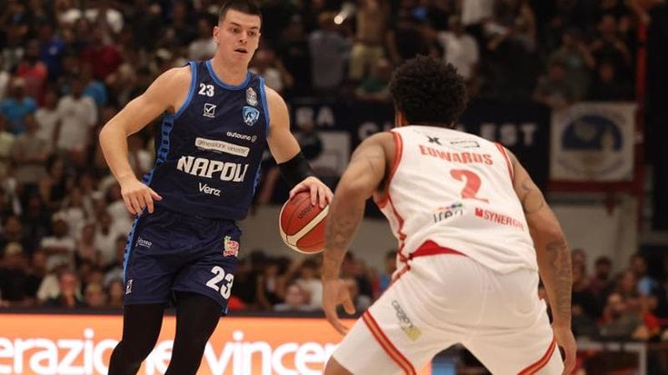 Il Napoli Basket vola: vittoria contro Reggio e domani c’è l’EuroCup