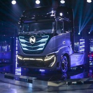 Arriva Nikola, il primo camion elettrico costruito in Europa 