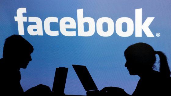 Taci, ora Facebook ascolta anche le tue conversazioni