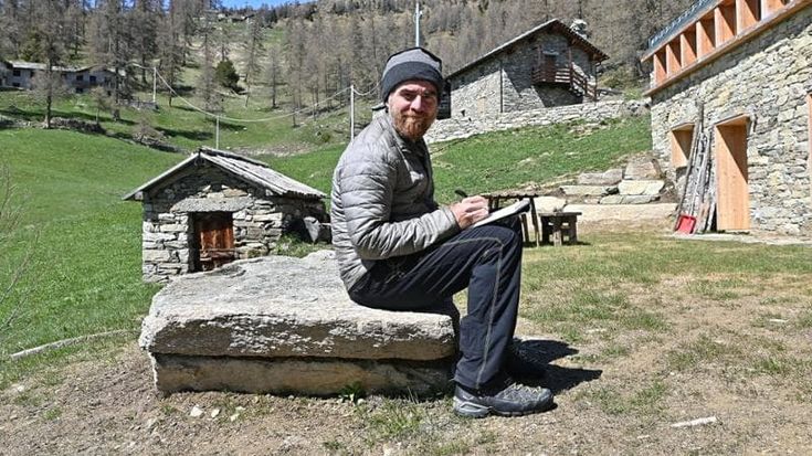 Paolo Cognetti: “Scusa Valsesia, ecco perché voglio raccontare il volto sporco della montagna”