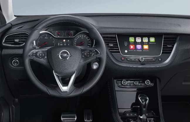 Waze e Google Maps salgono a bordo di Opel