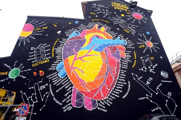 Un maxi-murale con il cuore e l'energia delle 7 note per la Milano Music Week