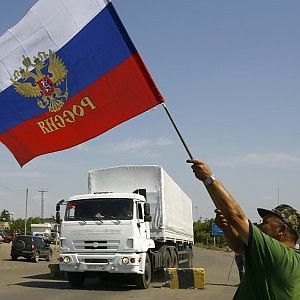 Convoglio russo varca frontiera con Ucraina. Kiev: "Violati tutti gli accordi". Gli Usa: "Ritiro immediato"
