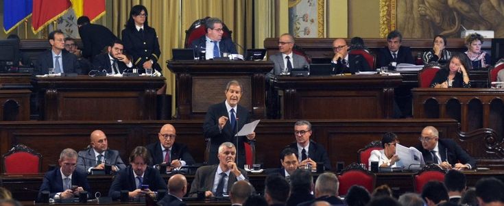 Finanziaria, via alla maratona dell'Ars, Micciché: "Approvarla entro stasera". Via libera a 300 milioni per i Comuni