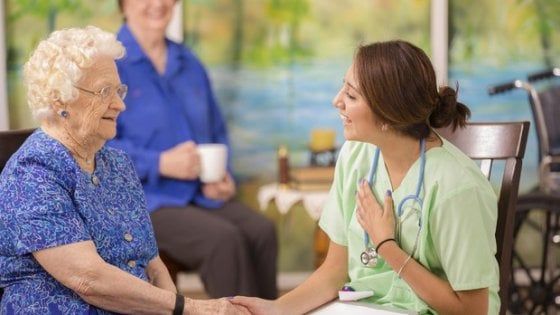 Alzheimer, sono le donne a sopportarne il peso