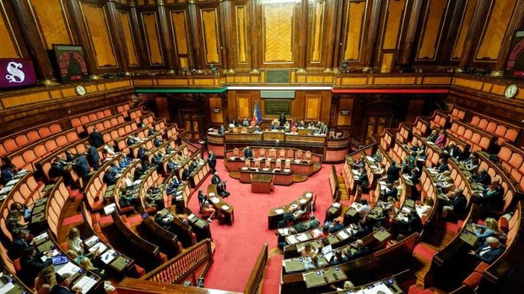 Quanto guadagna un senatore?