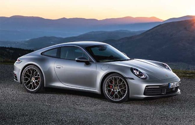 Nuova Porsche 911, ancora più potente e veloce