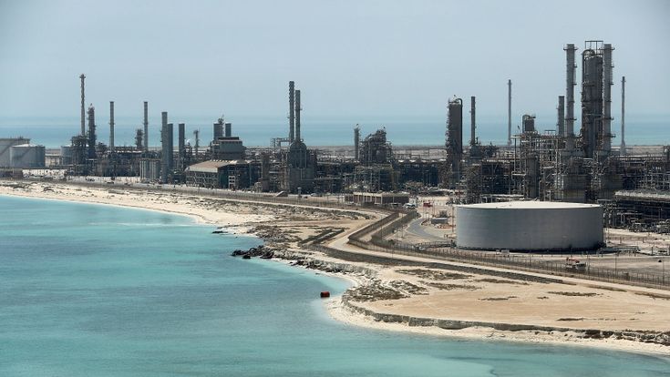 Aramco, cade il velo sui conti. I sauditi guadagnano il doppio di Apple