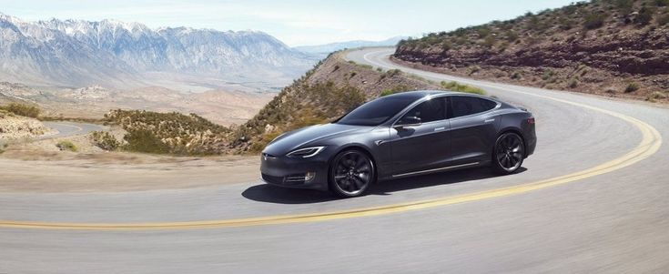 Tesla Model S, perché usare il pilota automatico?