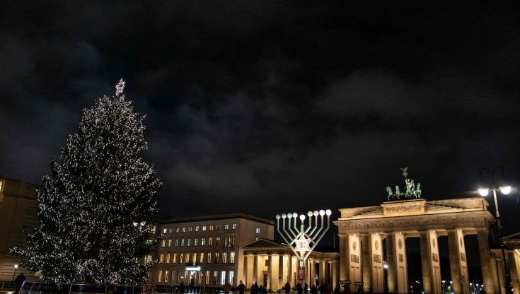 La Ue mette in guardia dall'uso della parola Natale, ma così rischia un eccesso di zelo