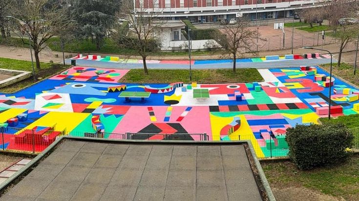 La nuova via pedonale alla Barona, ultima di 40 strade liberate dalle auto e restituite ai bambini