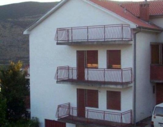 Balcone inaccessibile e altri disastri, lavori fatti male