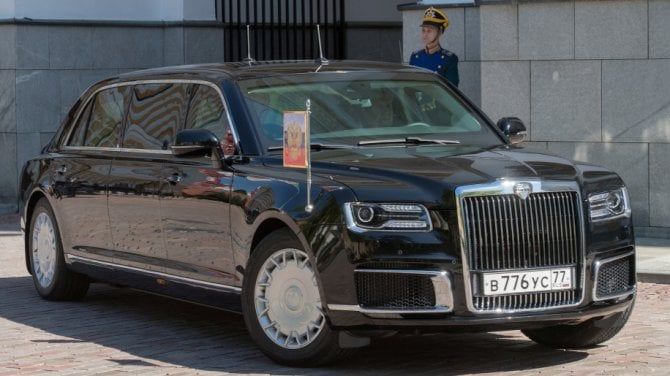 La nuova limousine di Vladimir Putin