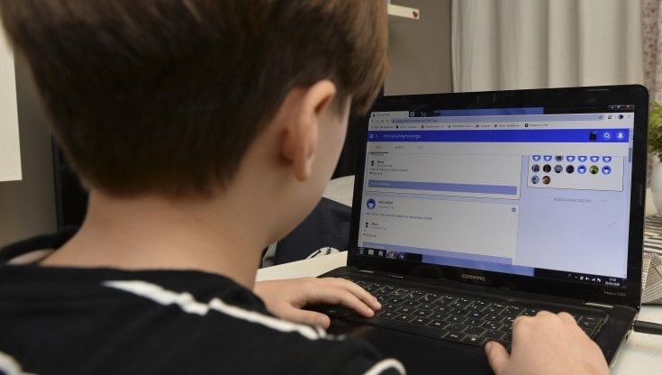 Scuola, la ricerca dell'Unicef: "Una famiglia su tre incapace di sostenere i figli durante il lockdown"