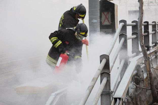 Bologna, incendio doloso alle porte della stazione centrale