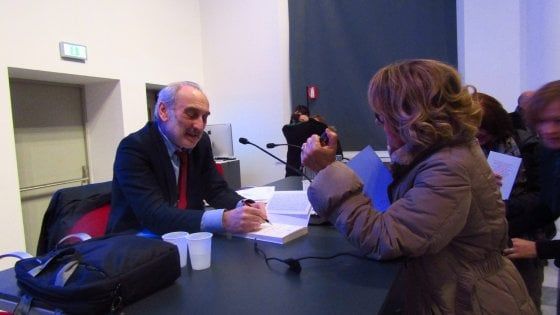 Vuoto pedagogico, educazione e psichiatria Novara: "Non è colpa dei bambini"