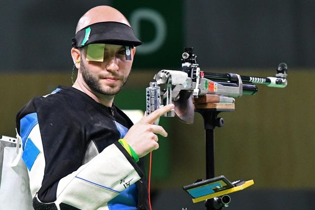 Rio, terzo oro italiano ai Giochi: Campriani nella carabina a 10 metri