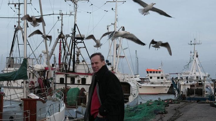 Bjorn Larsson: “Ecco la filosofia del pendolare: sui treni disattenti o premurosi”