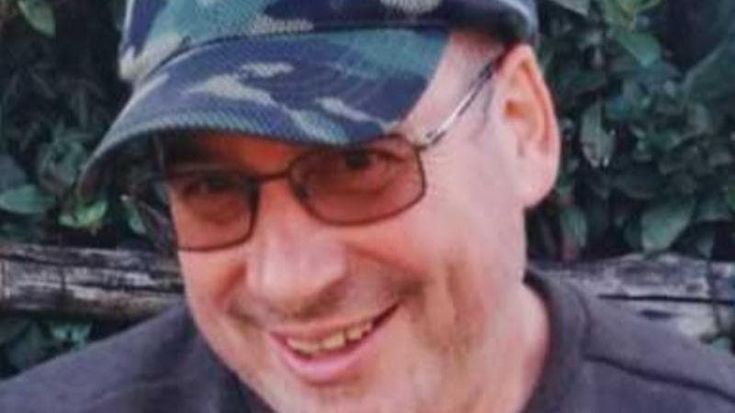 Bione (Brescia), ha un malore durante una passeggiata in montagna: morto Oreste Calli, 66 anni