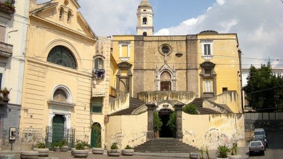 Torna a casa dopo 40 anni la statua di San Giovanni rubata a Napoli