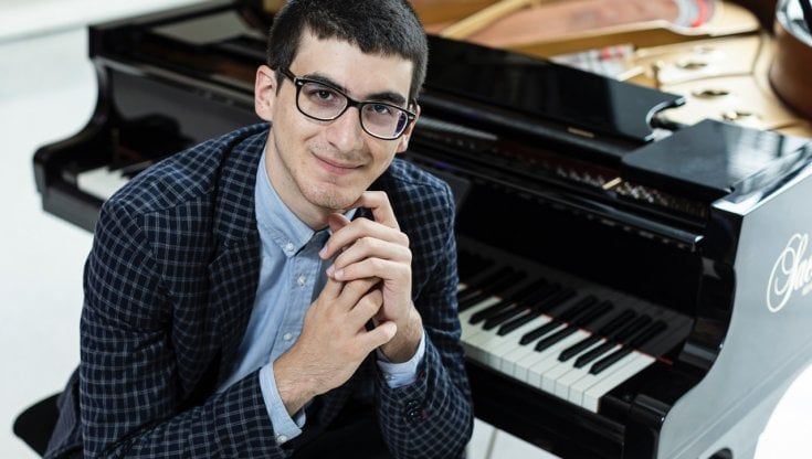 Rubrica Caruso/ Un mega-talento, anzi Giga: a Bologna il primo concerto italiano del pianista Giorgi Gigashvili