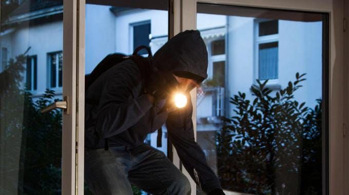 Parma, ladri scatenati: furti a raffica dal centro alla periferia 