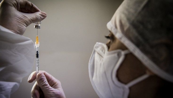 Coronavirus, in Piemonte il vaccino si potrà fare anche in farmacia