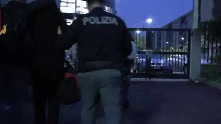 Roma, la scorta dei narcos era un poliziotto. Condannato a 15 anni