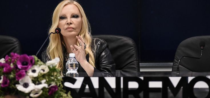 Sanremo, Patty Pravo la divina: "Questo lo dite voi, la mia vita è così normale..."