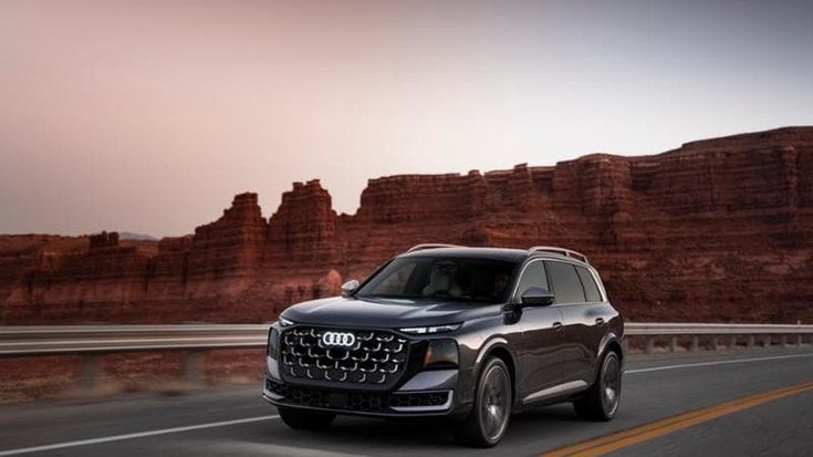 Audi Q9, la nuova ammiraglia è un maxi-Suv a sette posti tutto ibrido lungo 5,31 metri