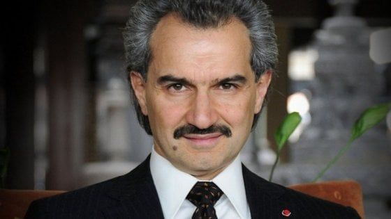 Arabia Saudita,  6 miliardi di dollari per libertà del principe al-Waleed: trema l'impero di famiglia