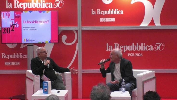 Gino Castaldo al Salone del libro: "La musica è finita? Oggi il livello è bassissimo"