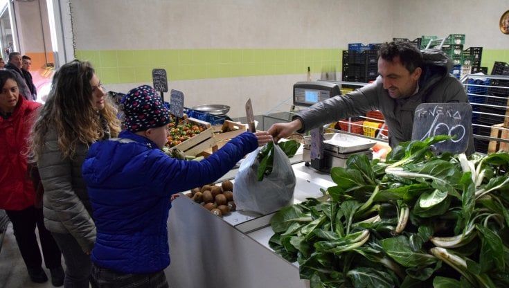 La sinistra dei diritti pensi allo ius cibi, un'alimentazione adeguata per tutti