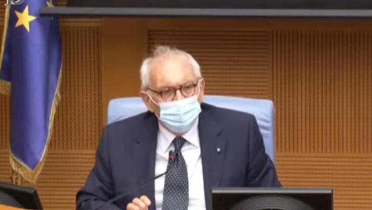 Scuola, Bianchi: "Eventuali quarantene solo per singoli istituti, non estese a Comune o Regione"