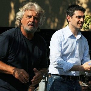 Pizzarotti: "A Reggio non ci sar&ograve;"Sindaco diserta la serata con Grillo